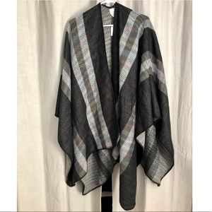 Christopher & Banks Women’s Ruana/Poncho